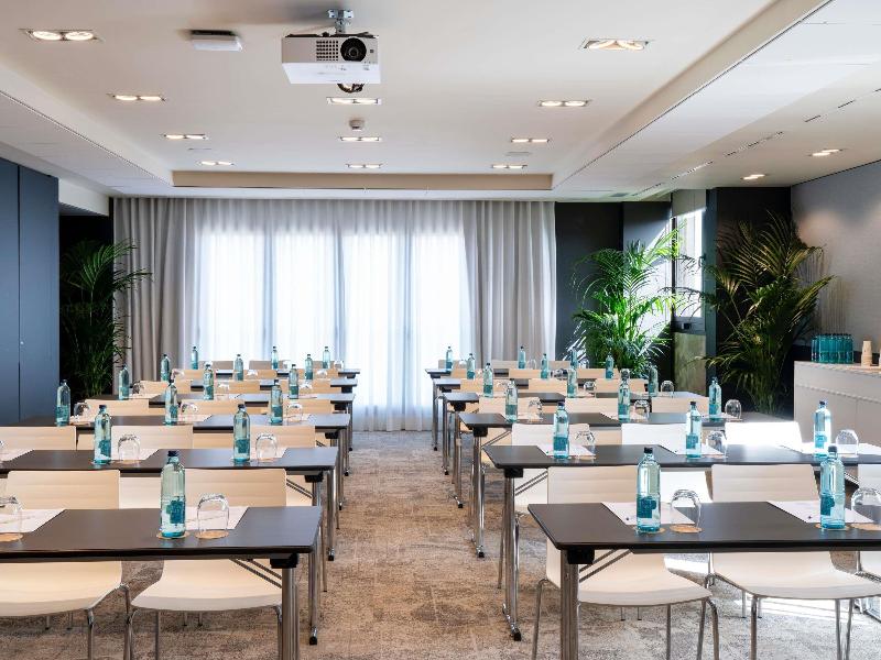 Novotel Madrid Center image