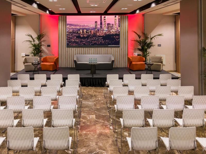 Novotel Madrid Center image