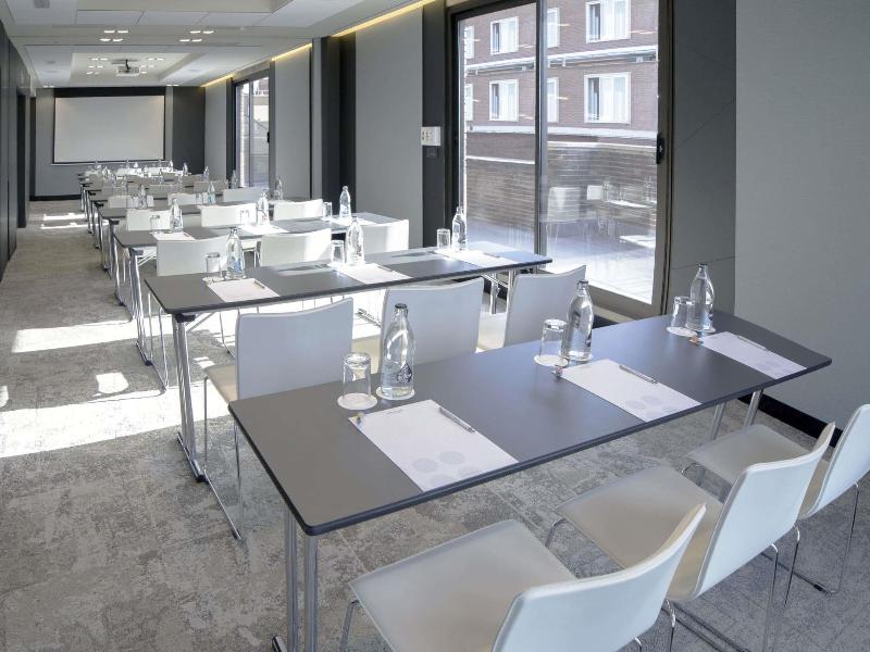 Novotel Madrid Center image