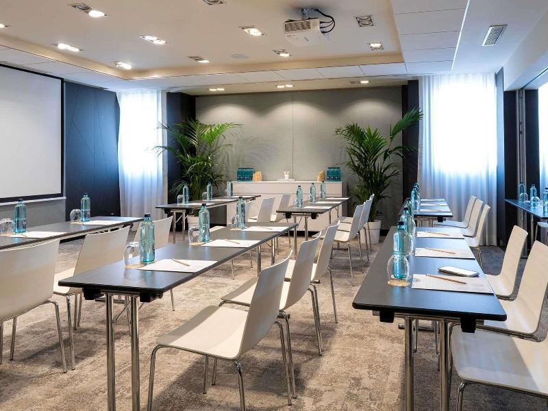 Novotel Madrid Center image