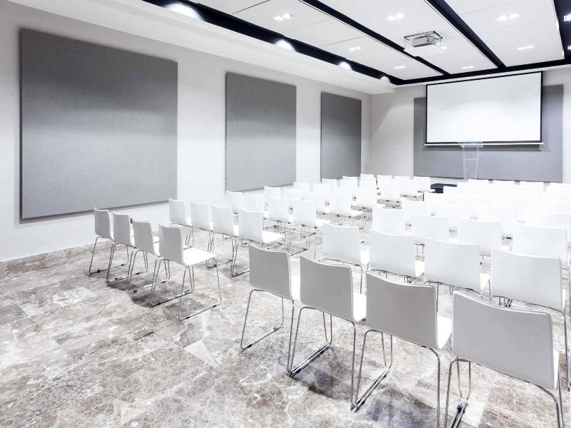 Novotel Madrid Center image