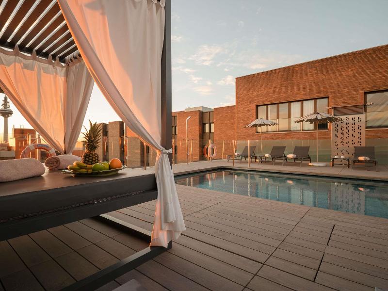Novotel Madrid Center image