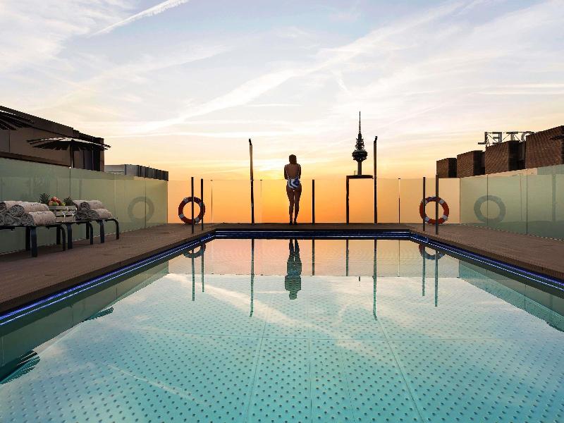 Novotel Madrid Center image