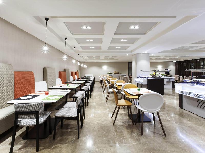 Novotel Madrid Center image