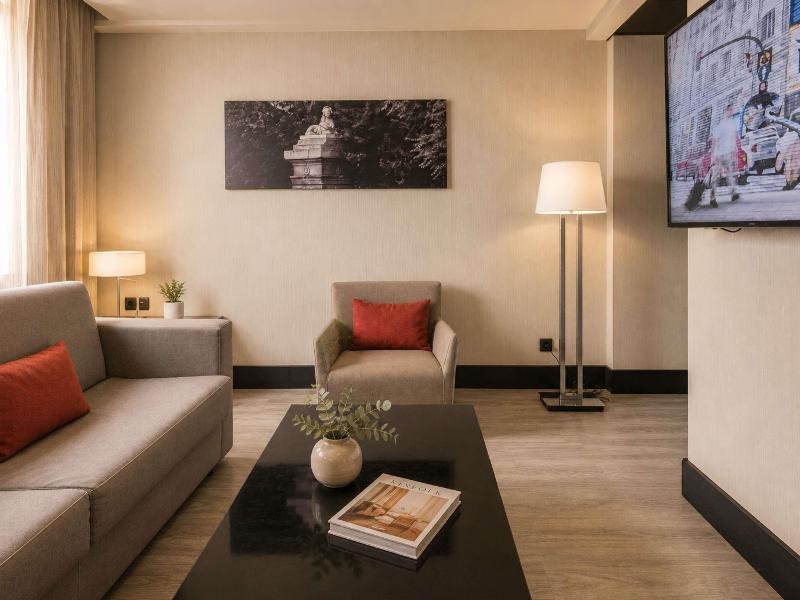 Novotel Madrid Center image