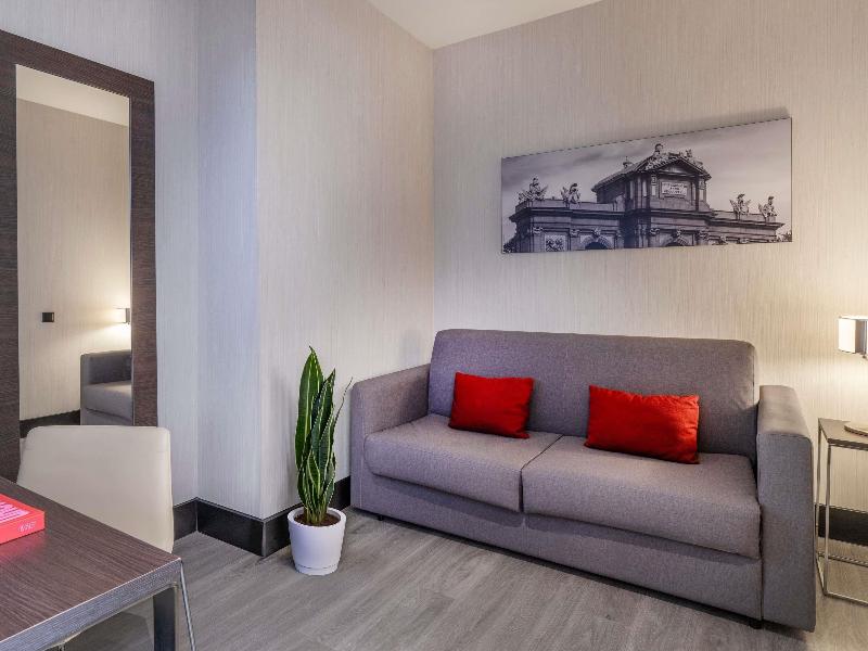 Novotel Madrid Center image