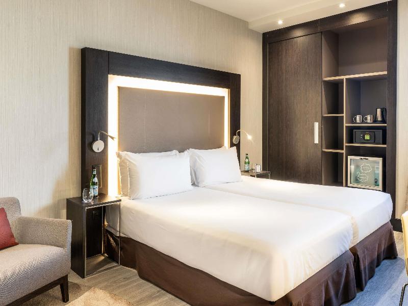 Novotel Madrid Center image
