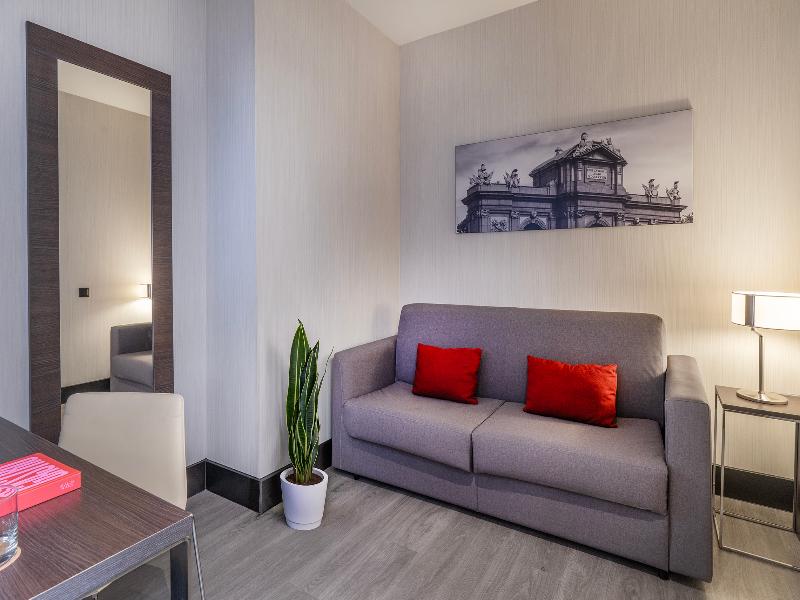 Novotel Madrid Center image