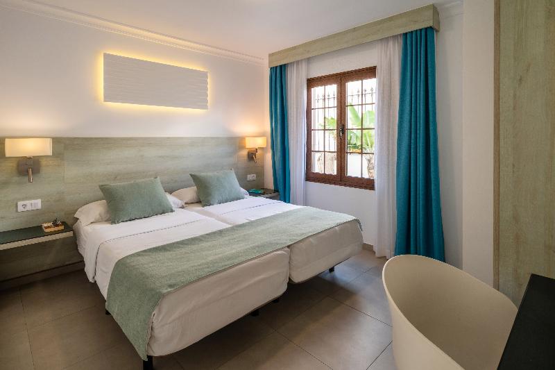 Suite Hotel Montana Club image