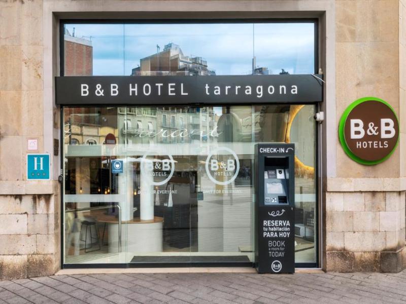 B&B HOTEL Tarragona Centro Urbis photo 2