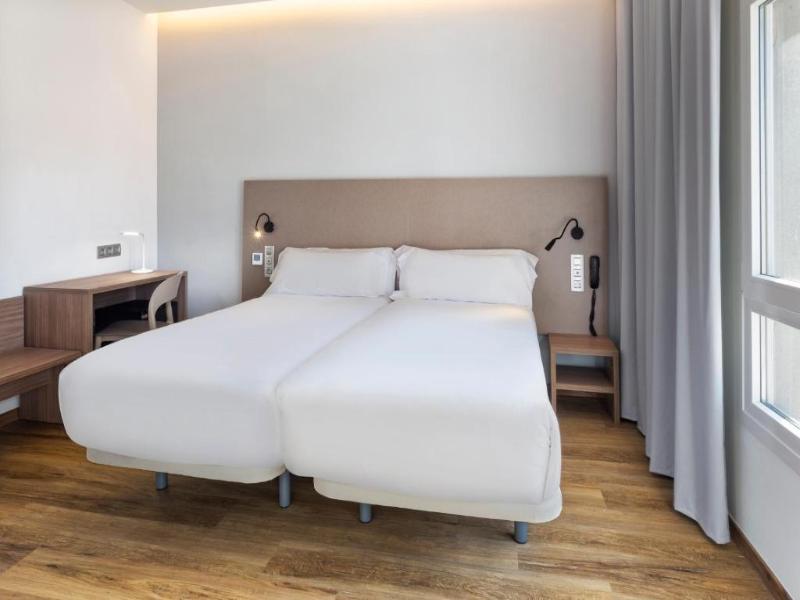 B&B HOTEL Tarragona Centro Urbis  image