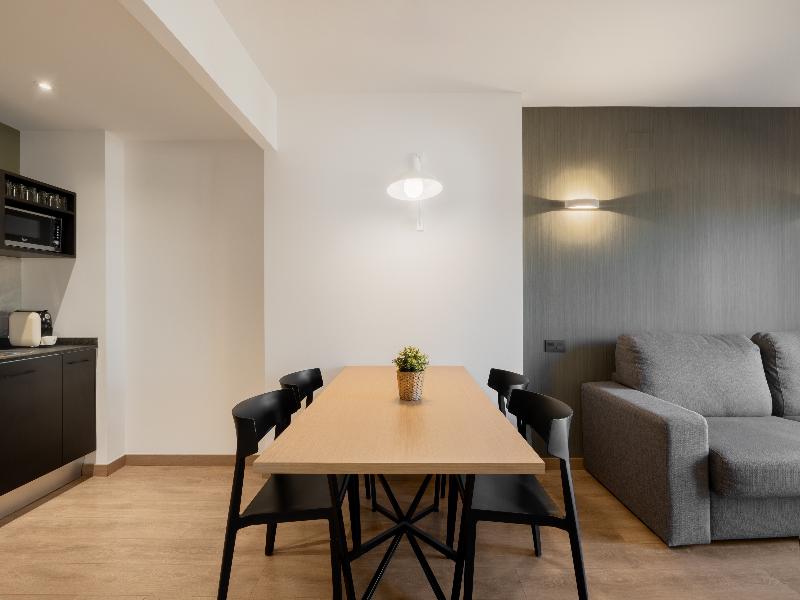 SB Corona Tortosa image