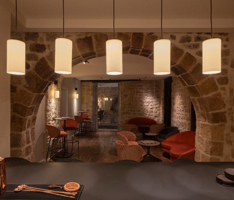 Gran Hotel Barcino 4*S image