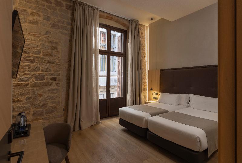 Gran Hotel Barcino 4*S image