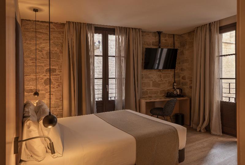 Gran Hotel Barcino 4*S image