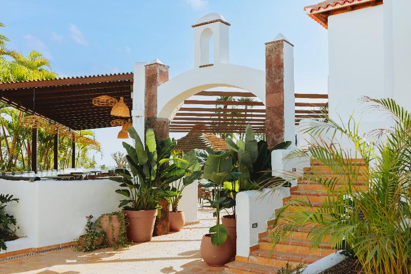 Hotel Jardín Tecina image