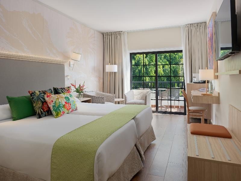 Hotel Jardín Tecina image