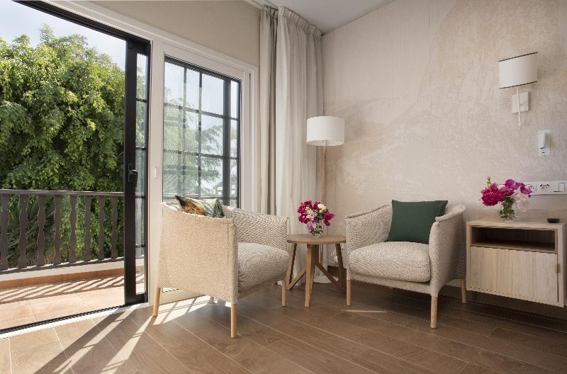 Hotel Jardín Tecina image
