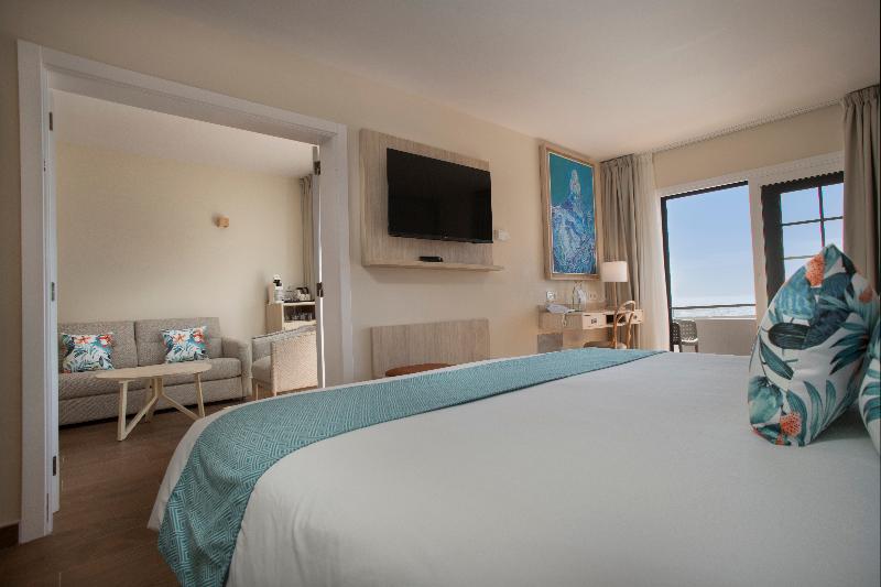 Hotel Jardín Tecina image