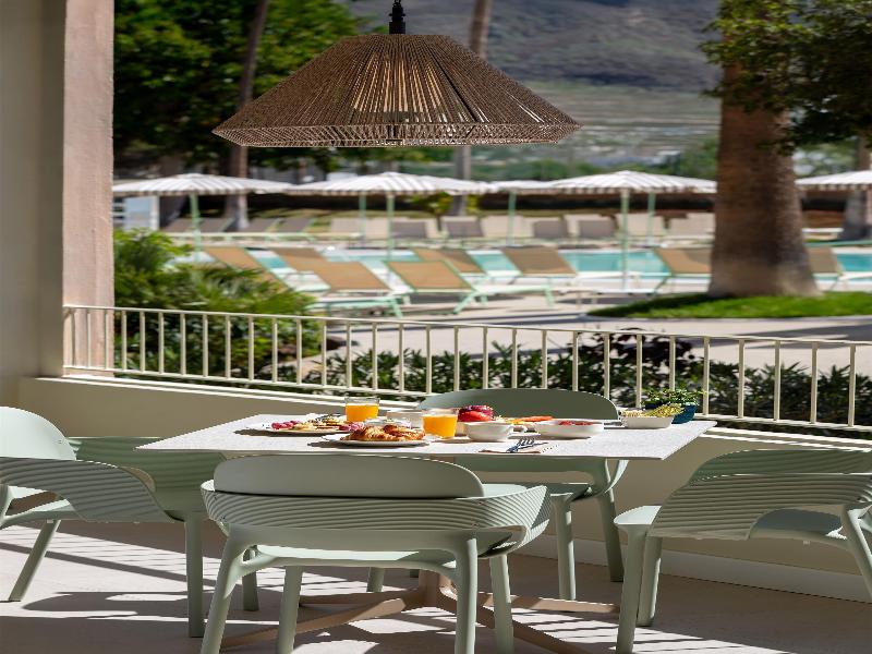 Sol Arona Tenerife image