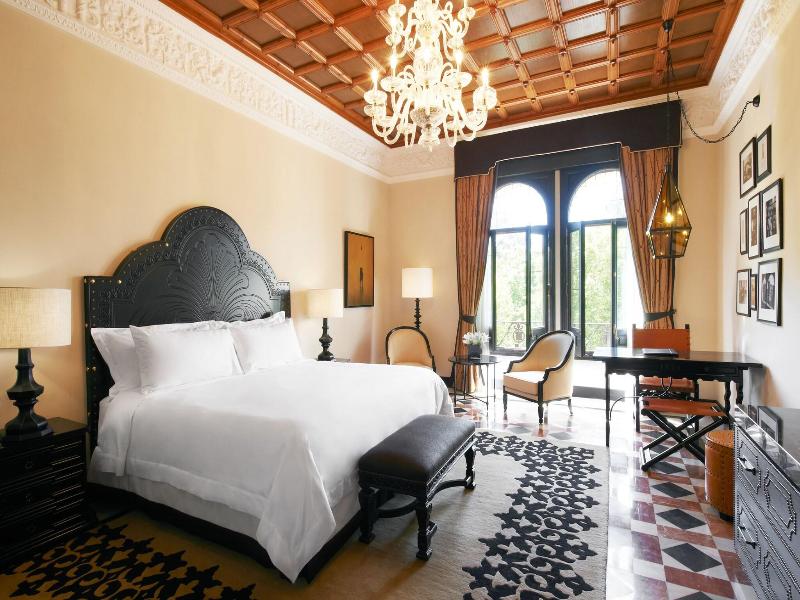 Alfonso XIII image