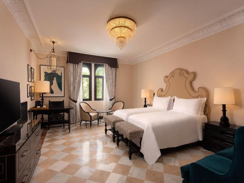 Alfonso XIII image