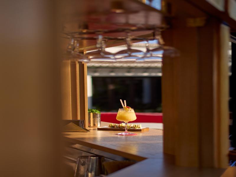 Don Carlos Marbella image