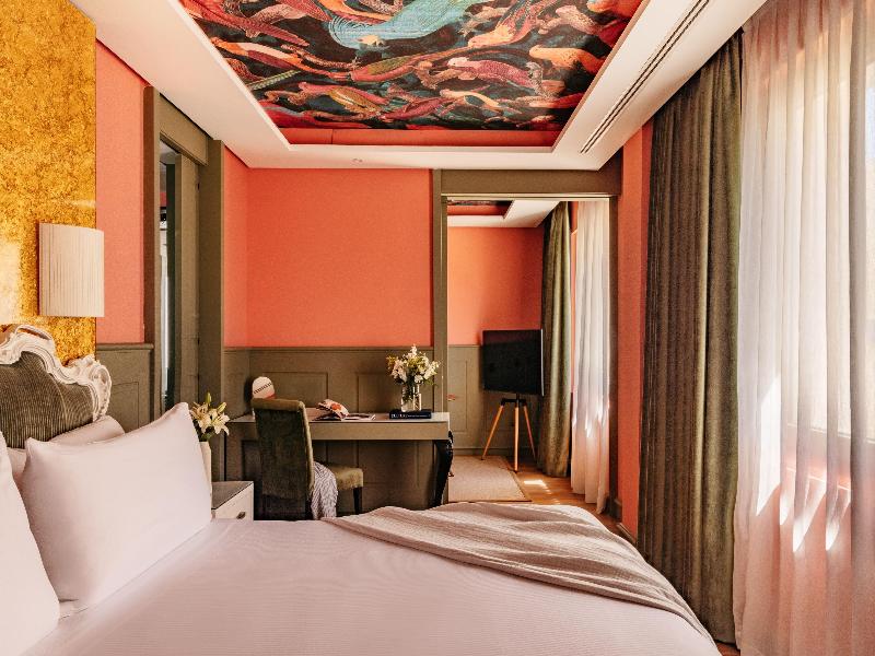 Hotel Colón Gran Meliá image
