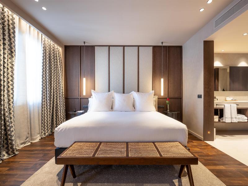 Hotel Villa Real image