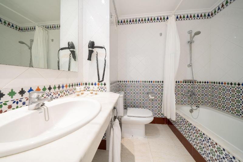 Plus Fariones Apartamentos image