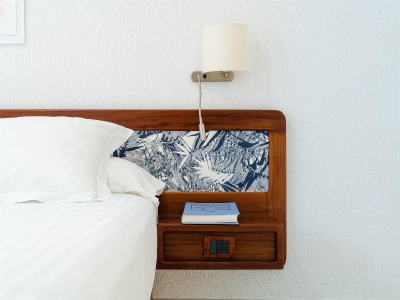 Plus Fariones Apartamentos image
