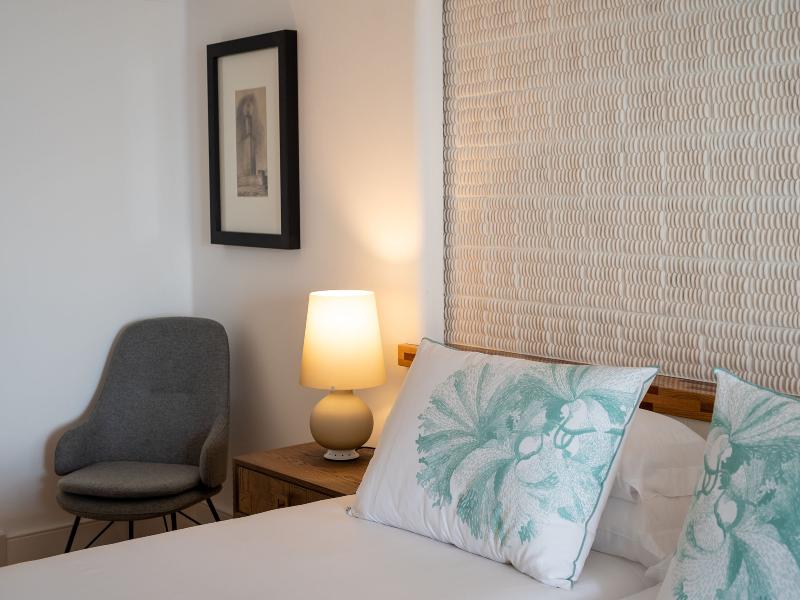 Hotel Fariones image