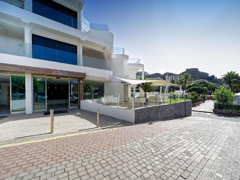 Rio Piedras image