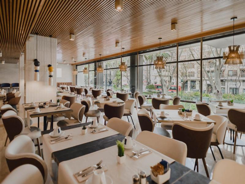 Dimar Atiram Hotel image