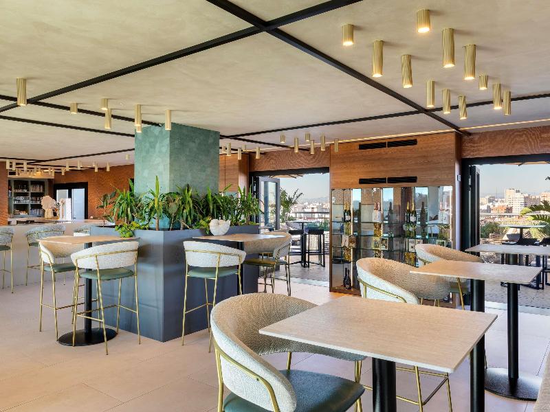 Novotel Valencia Lavant image
