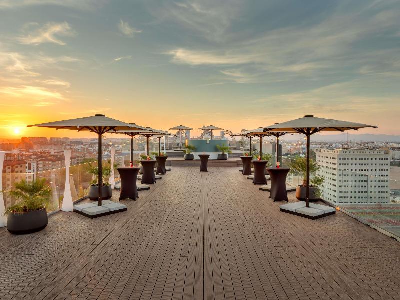 Novotel Valencia Lavant image