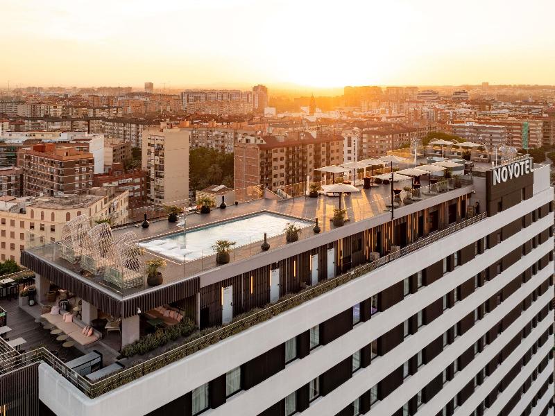 Novotel Valencia Lavant image