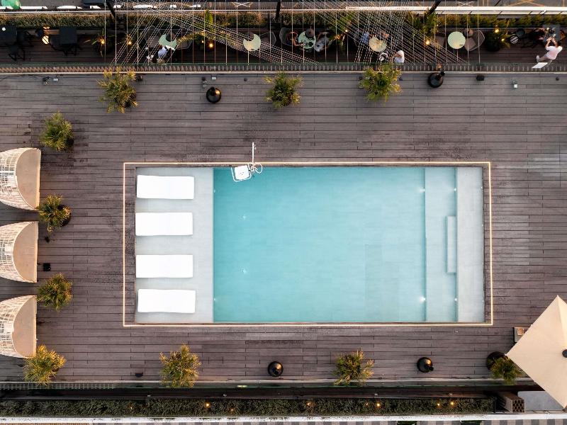 Novotel Valencia Lavant image