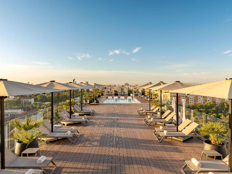 Novotel Valencia Lavant image