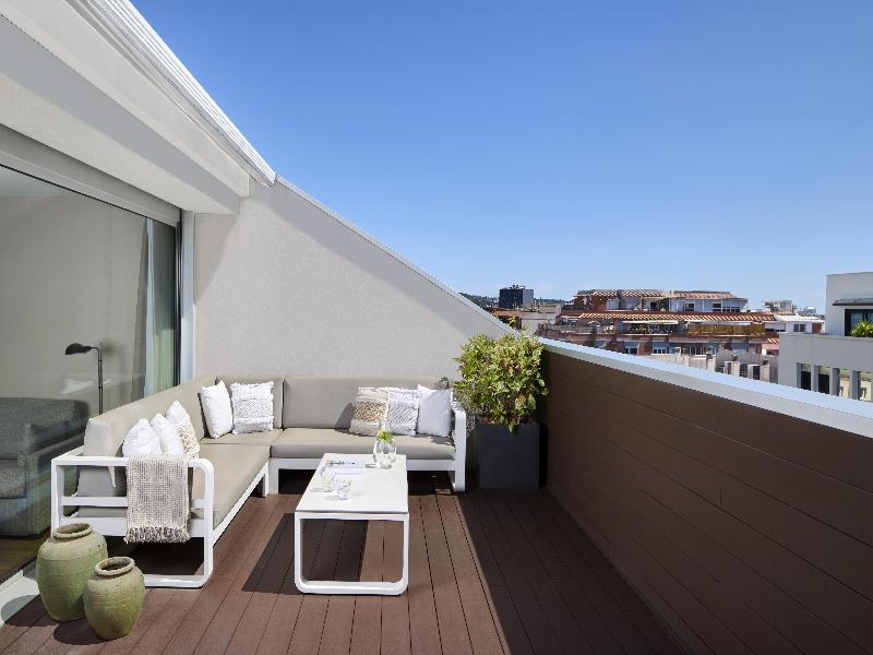 NH Sants Barcelona image