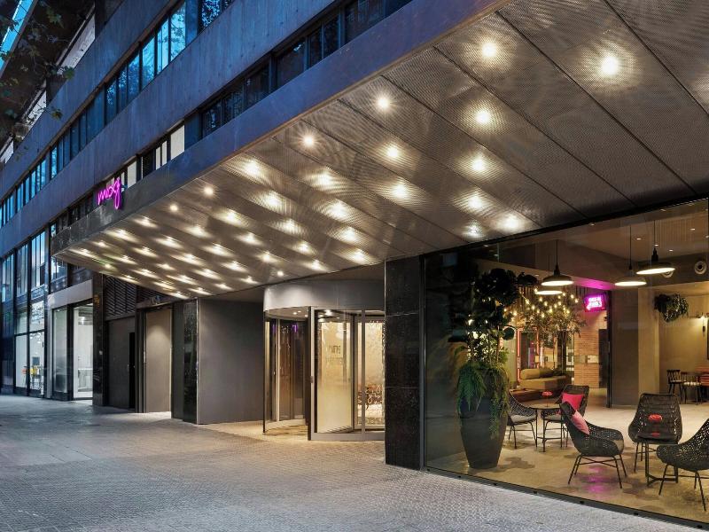 Moxy Barcelona image