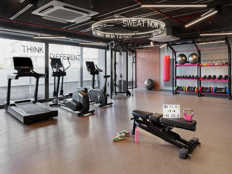 Moxy Barcelona image