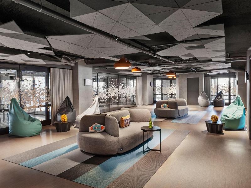 Moxy Barcelona image