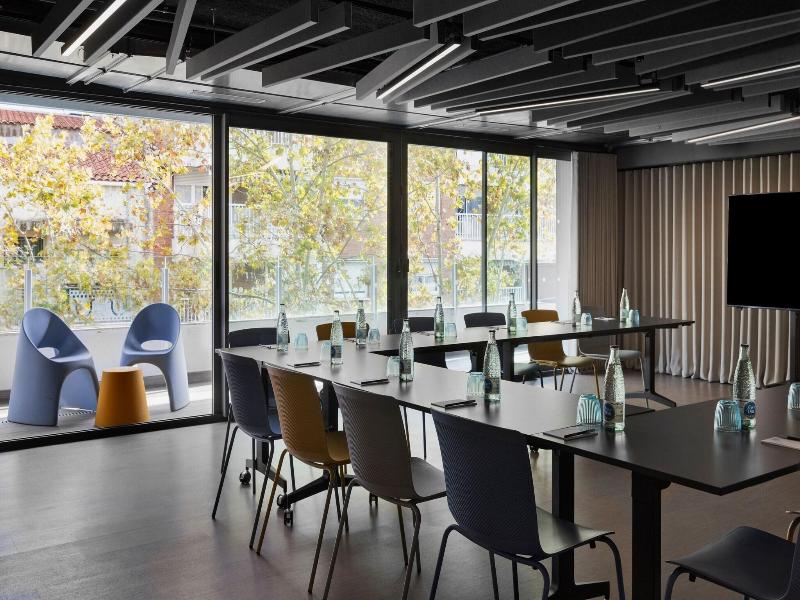 Moxy Barcelona image