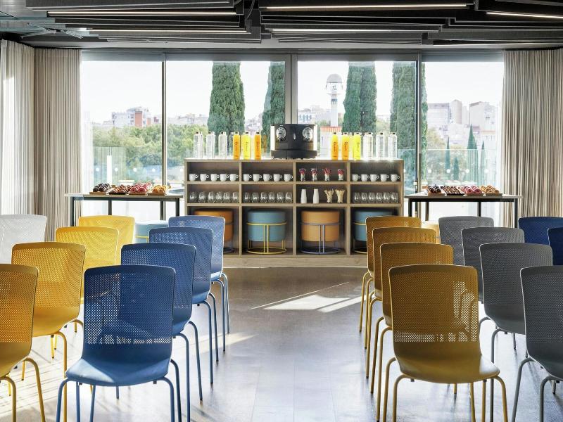 Moxy Barcelona image