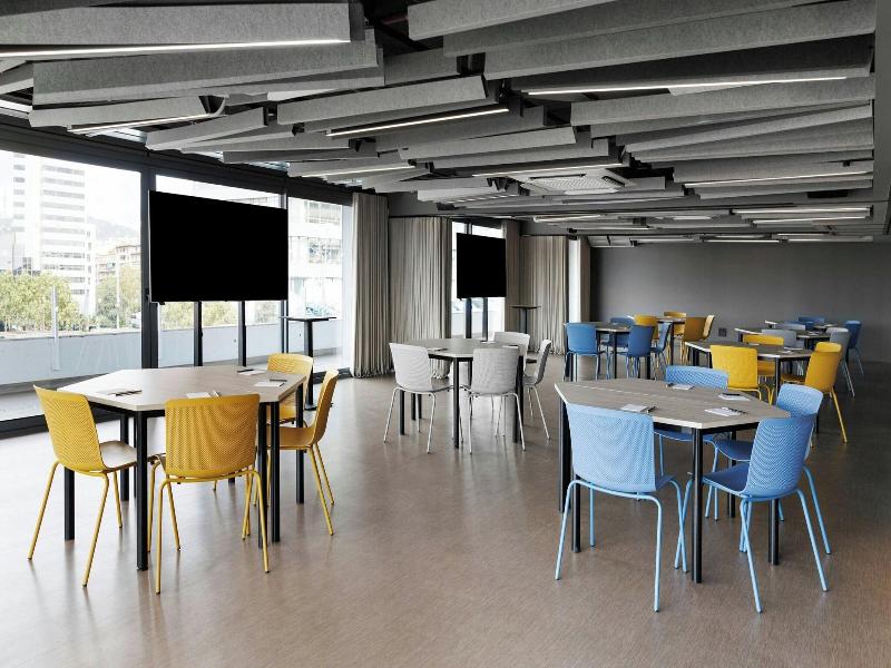 Moxy Barcelona image