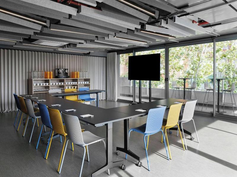 Moxy Barcelona image