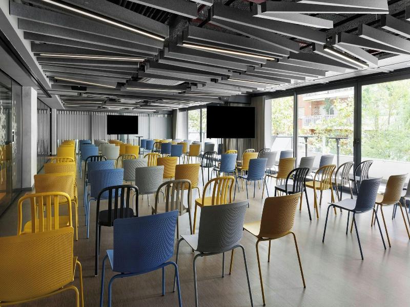 Moxy Barcelona image
