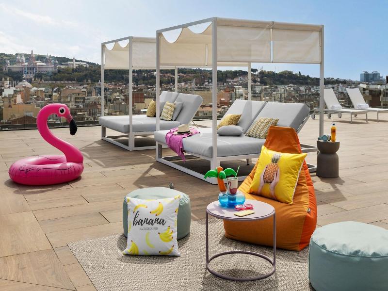 Moxy Barcelona image