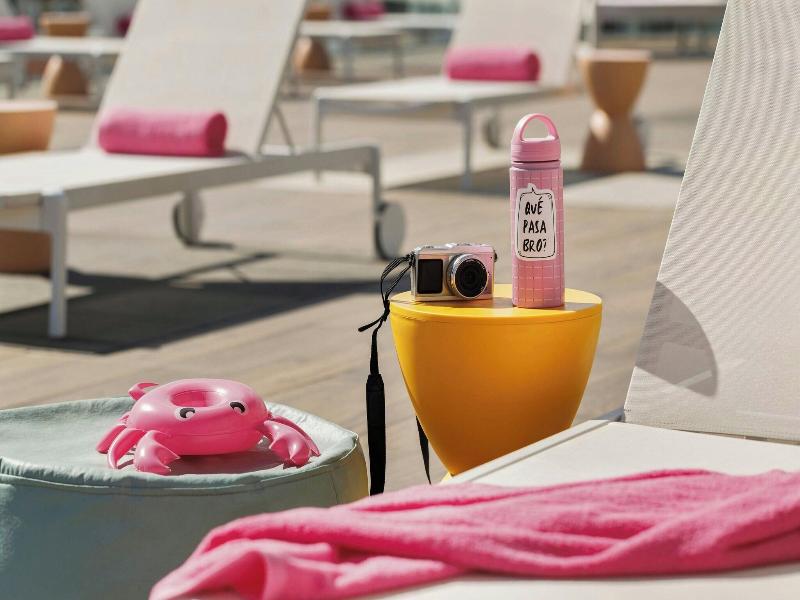 Moxy Barcelona image
